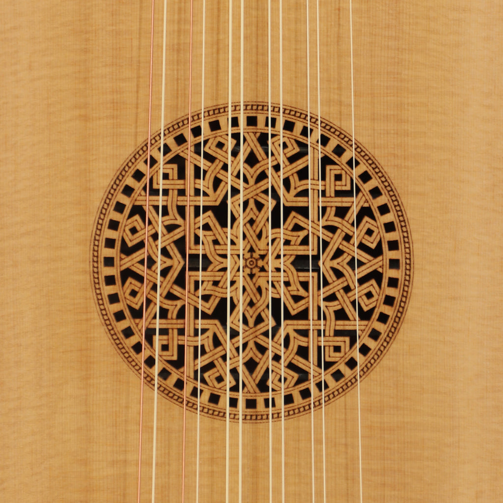 Muzikkon Renaissance Lute 6 Course Deluxe Right Hand After Hieber