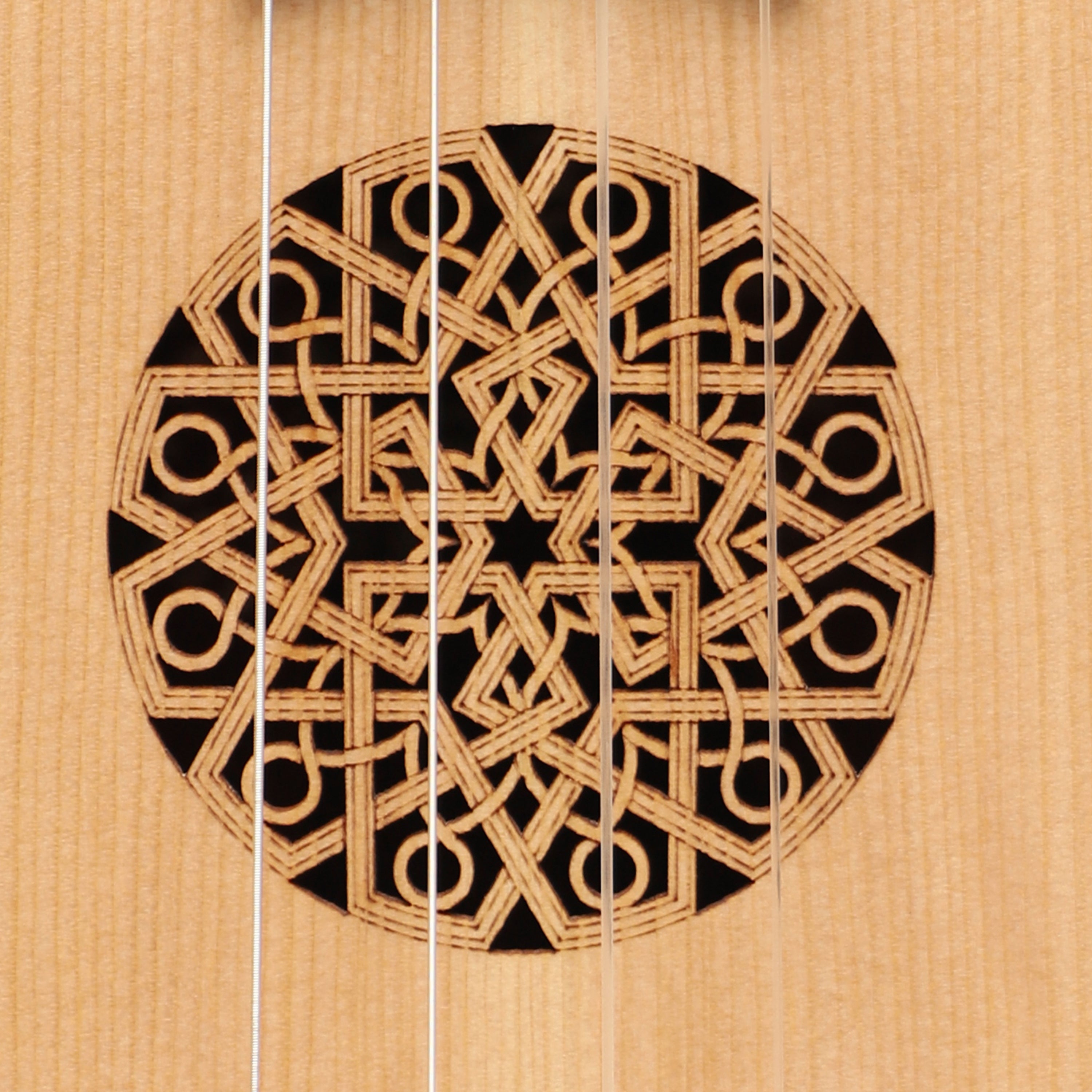 HEARTLAND BAROQUE UKULELE, 4 STRING BARITONE VARIEGATED WALNUT AND LACEWOOD LEFT HANDED