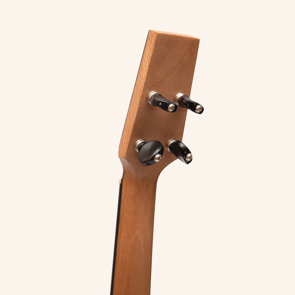 Heartland Baroque Ukulele, 4 String Concert Variegated Walnut and Lacewood