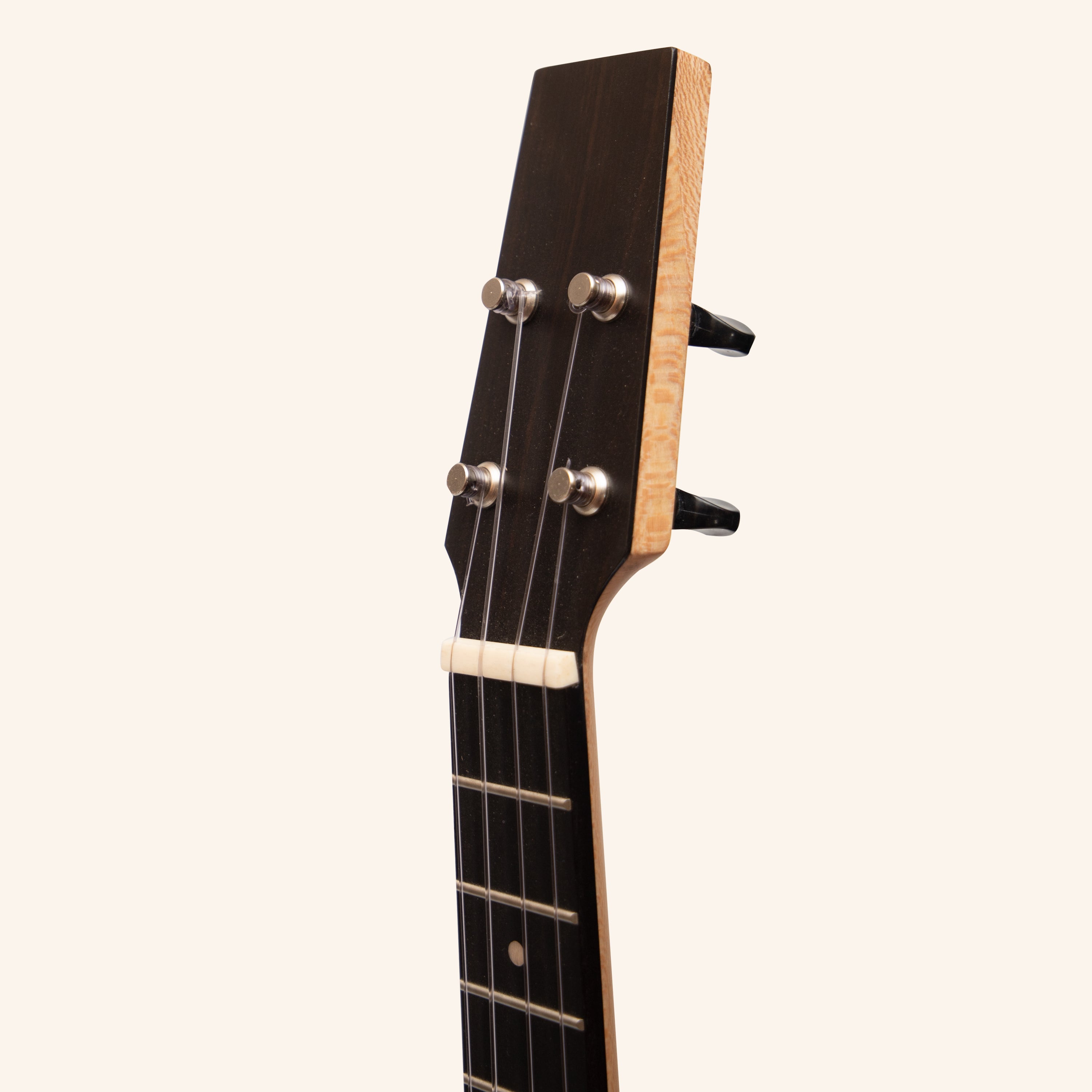 Heartland Baroque Ukulele, 4 String Tenor Variegated Walnut and Lacewood
