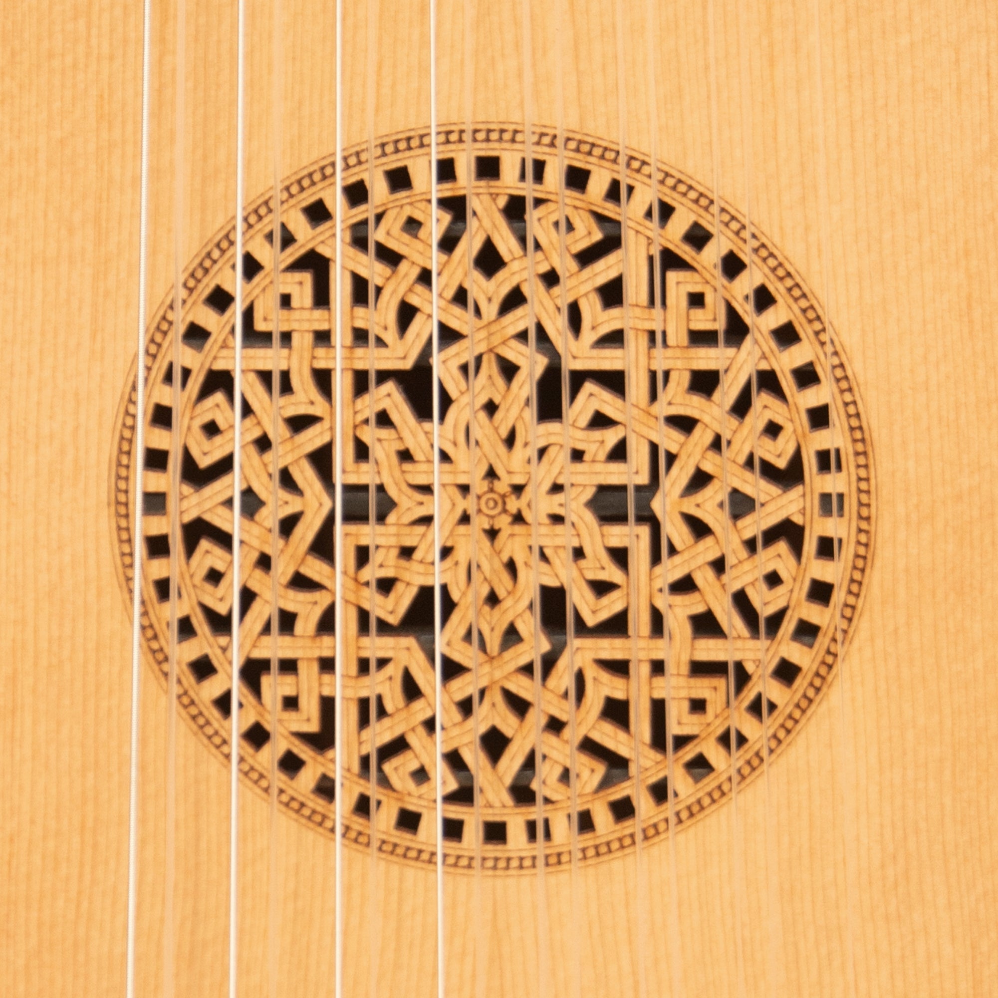 Muzikkon Renaissance Lute 8 Course Deluxe Right Hand After Hieber
